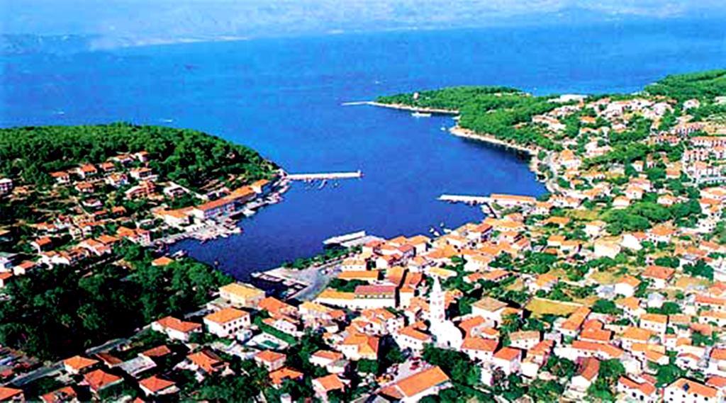 Apartments Skrivaneli Jelsa  Exterior photo